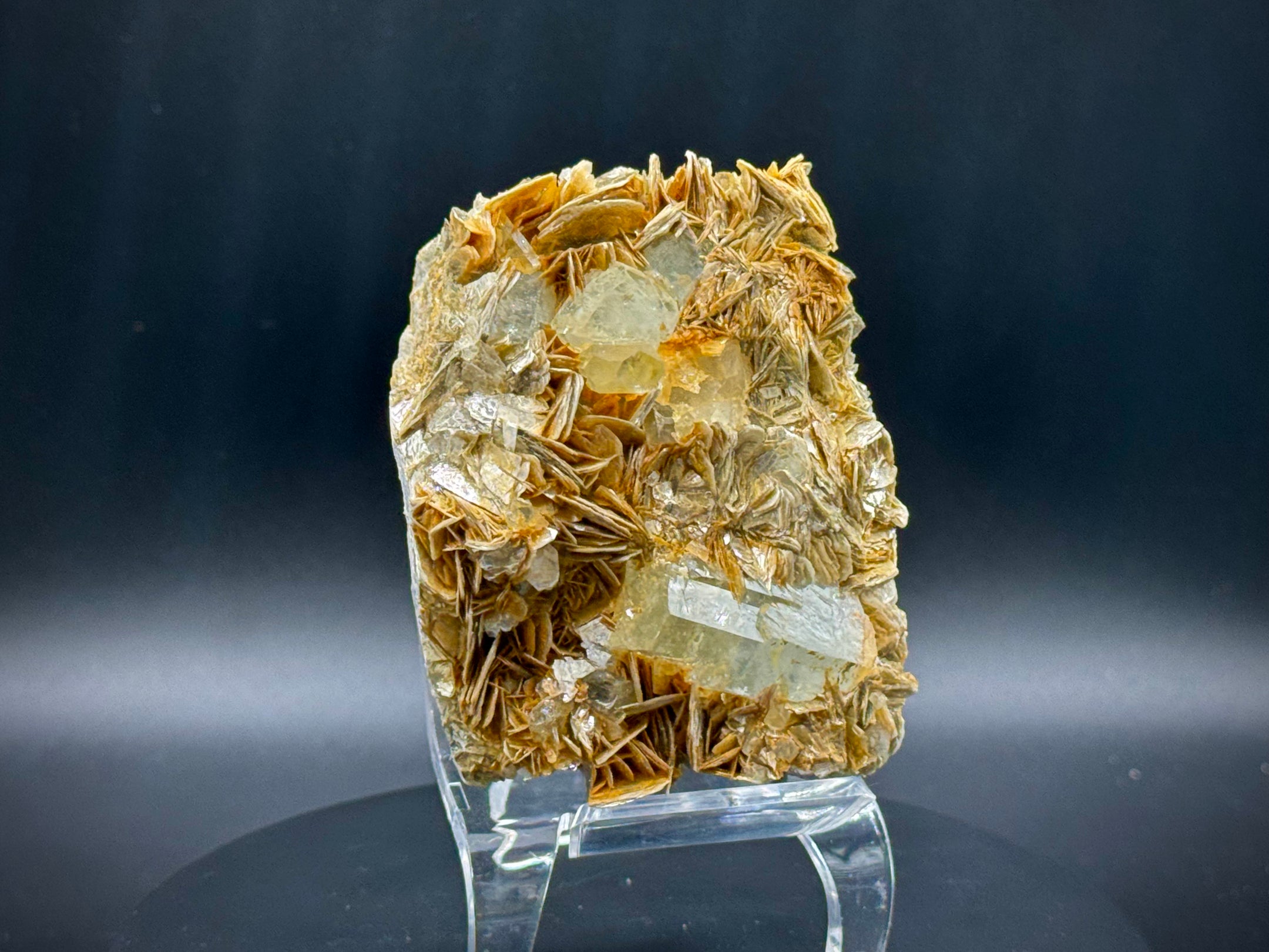 Beautiful Aquamarine with Mica Cluster from Pakistan, Top Grade, A++ Quality - The Celestial Boutique