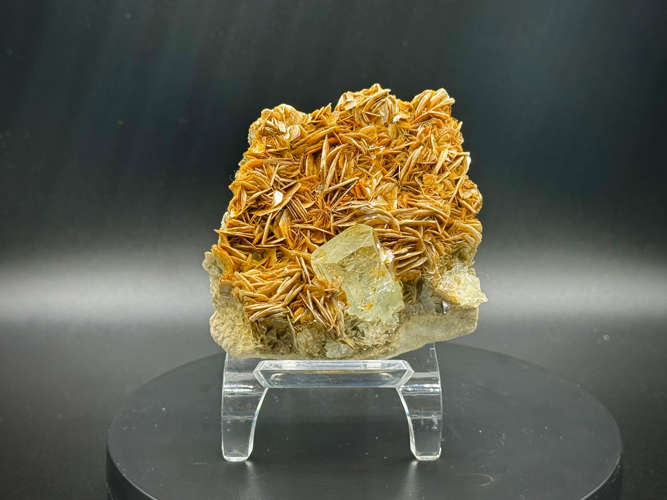 Beautiful Aquamarine with Mica Cluster from Pakistan, Top Grade, A++ Quality - The Celestial Boutique