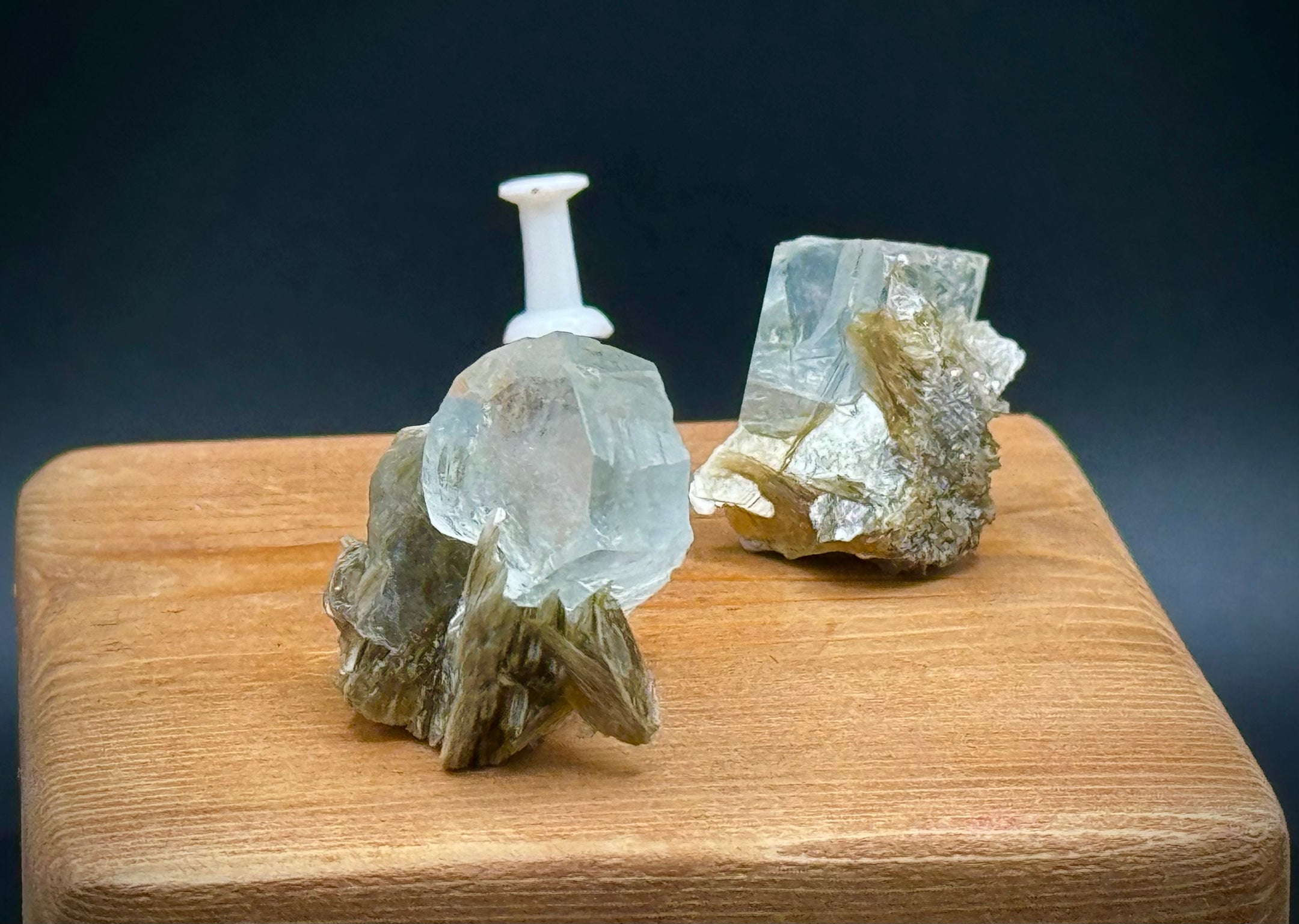 Beautiful Aquamarine with Mica Pair (Twins) from Pakistan, Top Grade, A++ - The Celestial Boutique