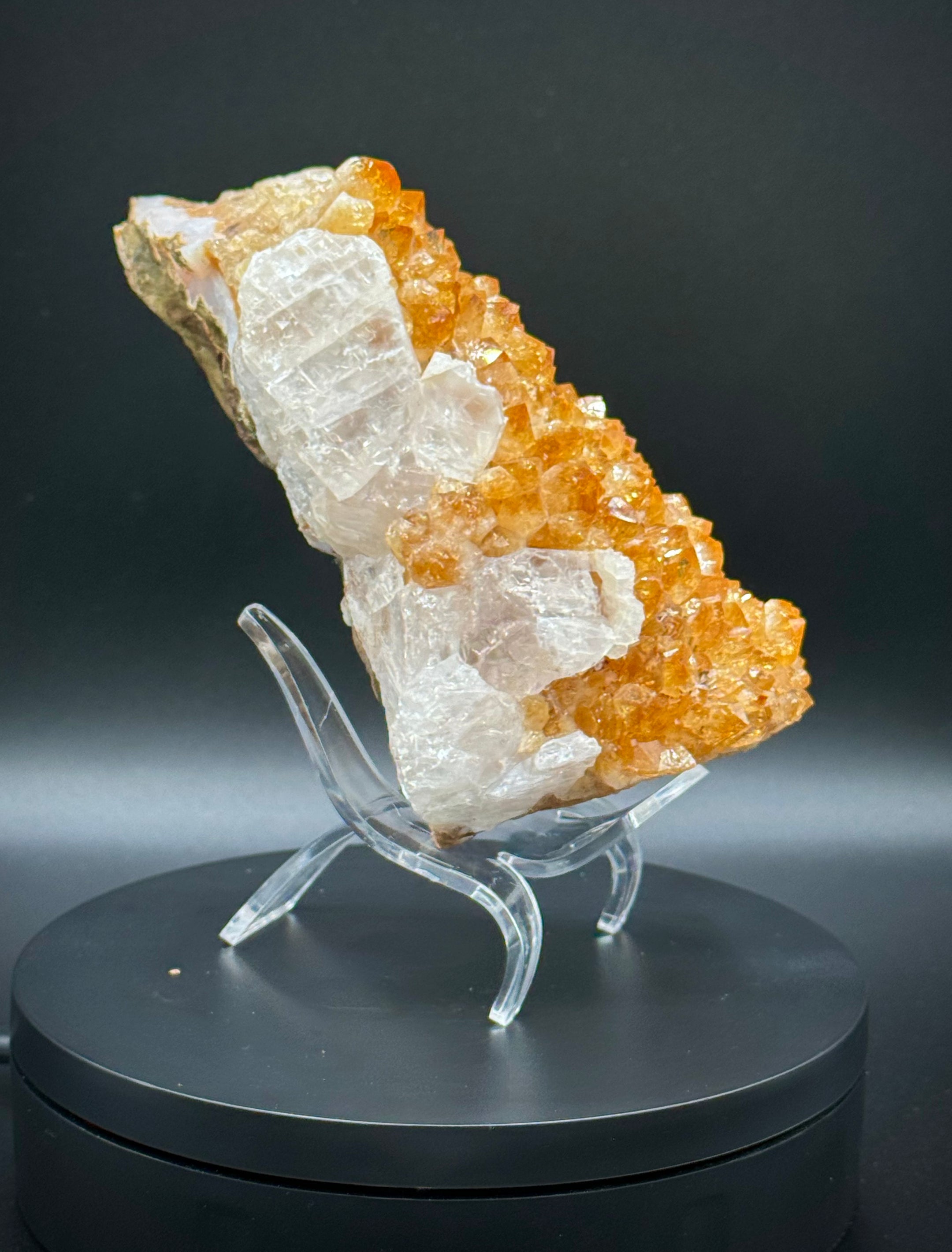 Beautiful Large Citrine Cluster with Quartz Inclusion from Brazil, 797 Grams, A+++ Super Extra Quality, Heat Treated - The Celestial Boutique