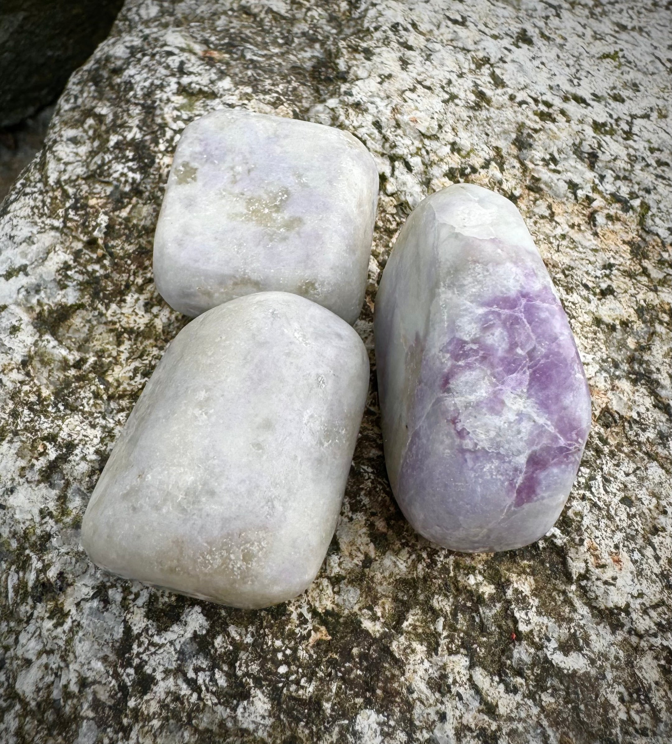 Beautiful UV Reactive Hackmanite Tumbled Stones From Afghanistan, Top Quality, Available in Packs of 1 or 3 Stones - The Celestial Boutique