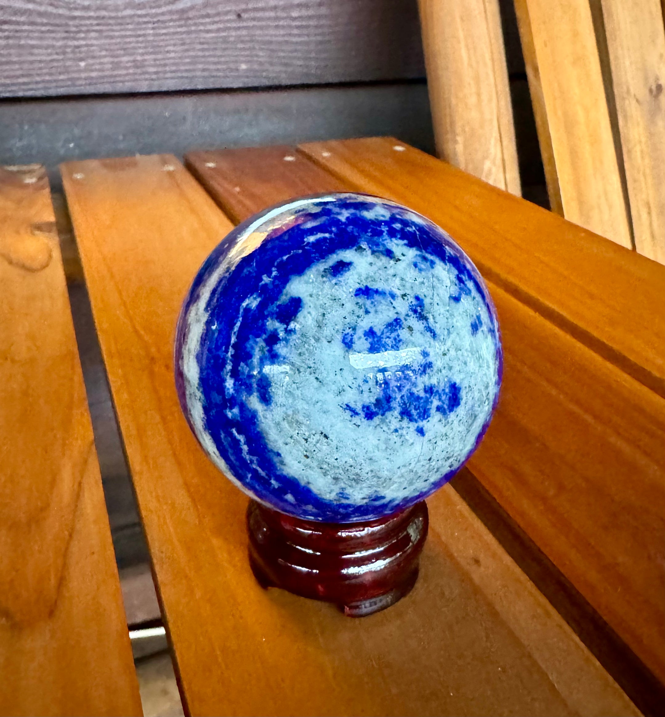 Sphère de Lapis Lazuli naturelle du Pakistan avec inclusions de pyrite, belle et authentique, qualité A+++