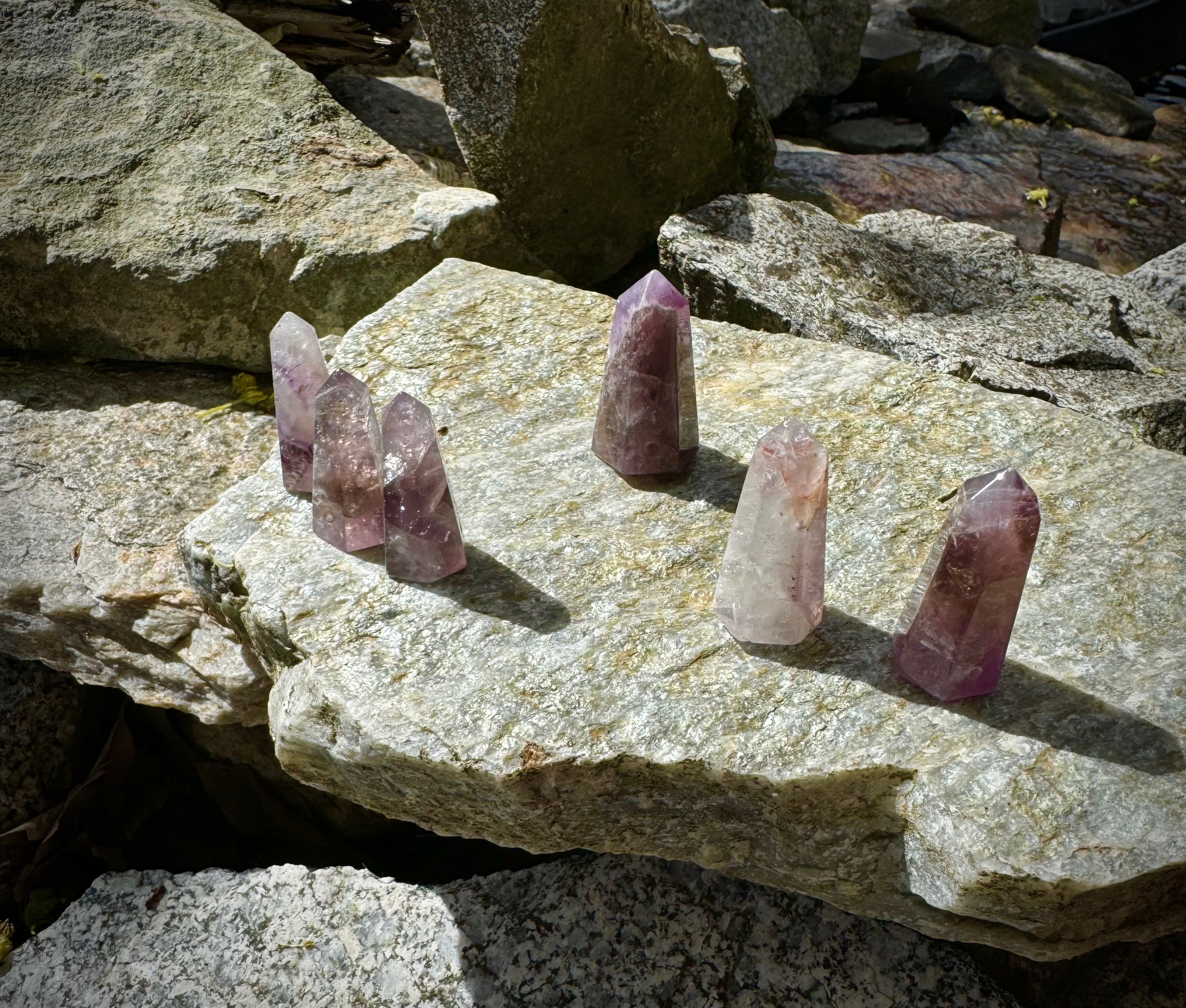 Natural Auralite 23 Mini Obélisque/Tour Pendentif, Pierre précieuse authentique, Beau, Rare, Cristal de guérison, Cadeau unique, Bijoux spirituels