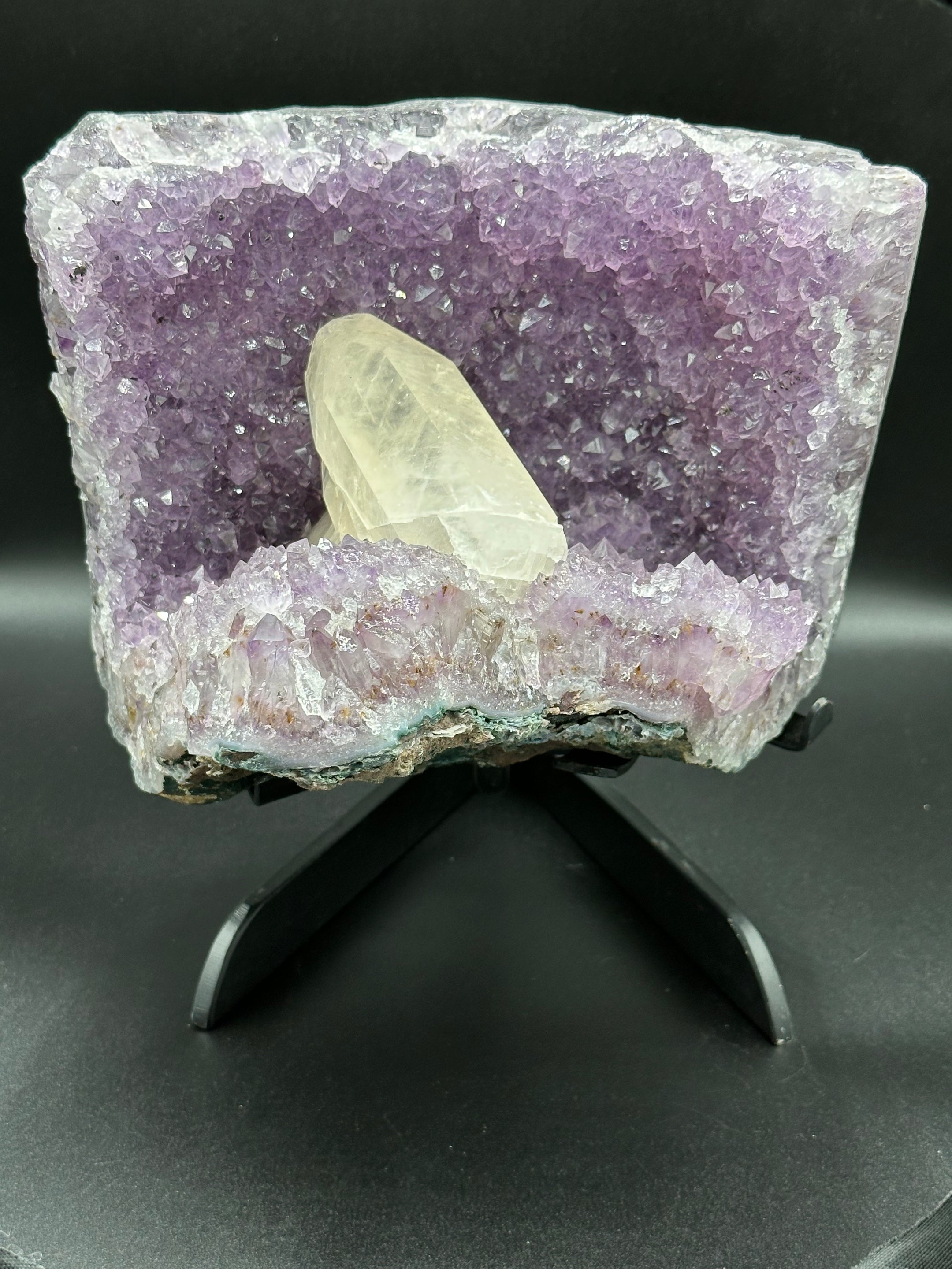 Top Quality XL Amethyst Cluster & Calcite Crystal Point - Healing and Meditation - The Celestial Boutique