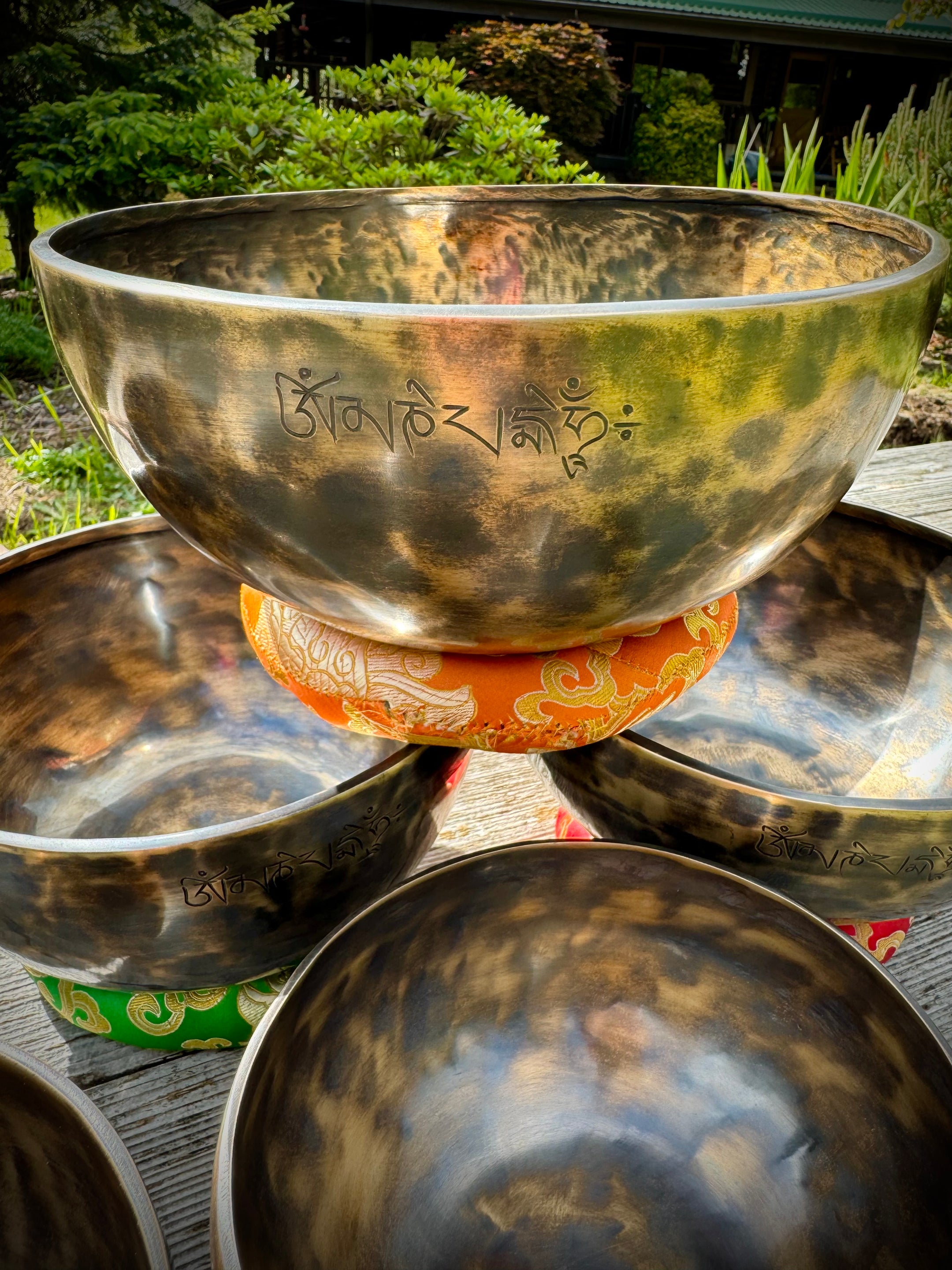 Seven Chakra Tibetan Full Moon Singing Bowls - 7 Bowl Set - Imported from Nepal - Authentic, Top Quality, Hand Hammered - The Celestial Boutique