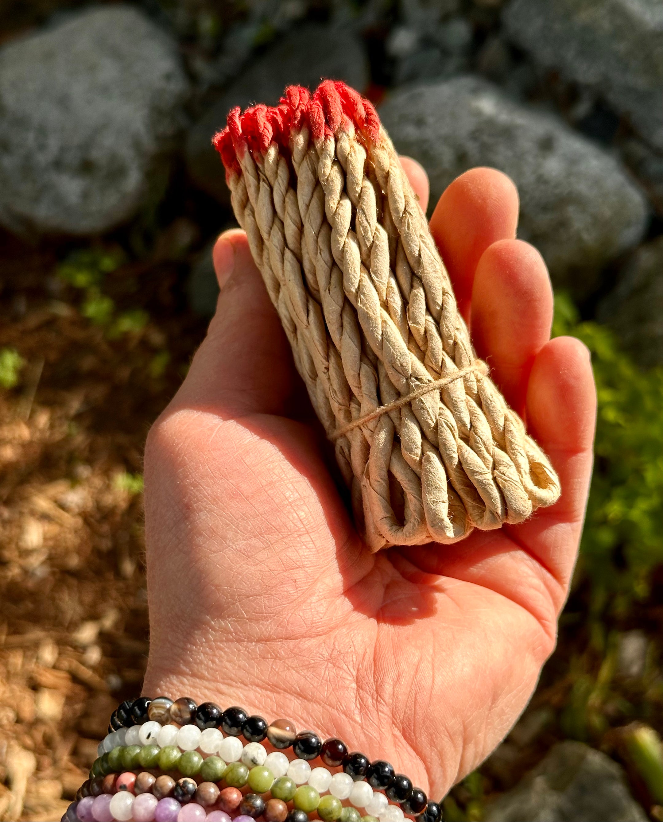 Encens tibétain naturel authentique en corde – Importé du Népal, beaux arômes d'encens de l'Himalaya, 6 parfums